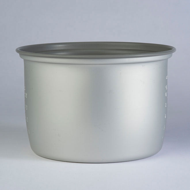 Pan (B226) for NS-RNC18A / RPC18 (10 Cup Model) *Not interchangeable with NRC-18 model H4